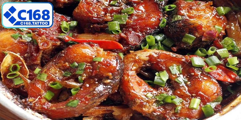 Mộng ăn cá nướng hoặc hấp tượng trưng cho sự hài hòa